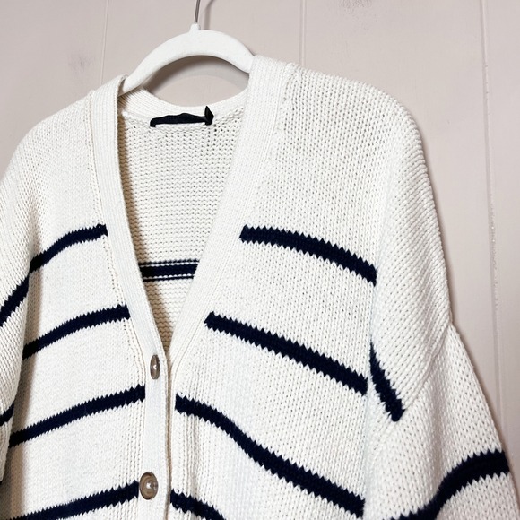 Jenni Kayne Chloe Cardigan Sweater Small cream navy stripe oversized chunky - Picture 4 of 12